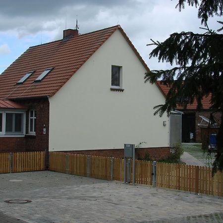 Ferienwohnungen Spiesmacher Strodehne Esterno foto